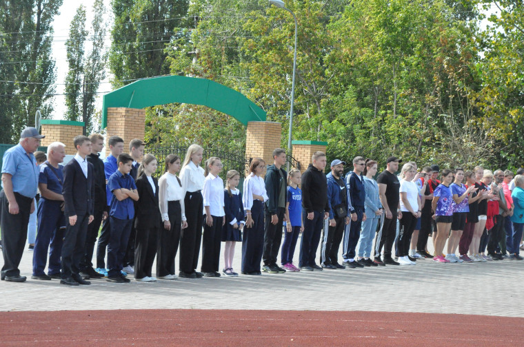 Репьёвские спортсмены получили спортивные разряды и знаки ВФСК "Готов к труду и обороне" (ГТО).